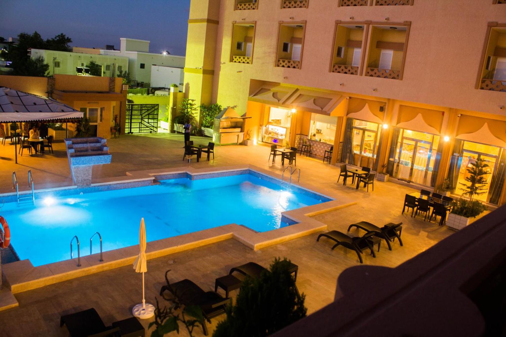 Hotel Mauricenter Nawakszut Zewnętrze zdjęcie