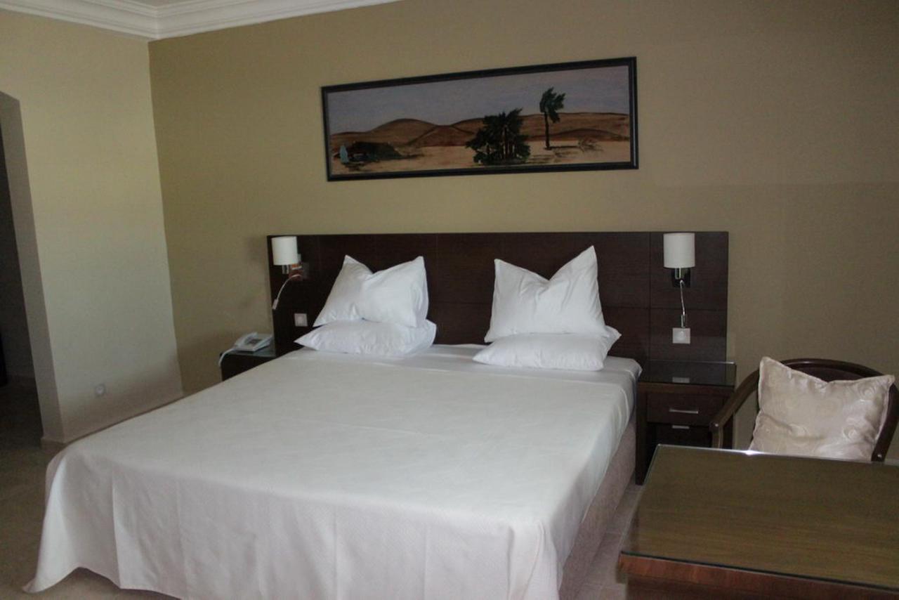 Hotel Mauricenter Nawakszut Zewnętrze zdjęcie