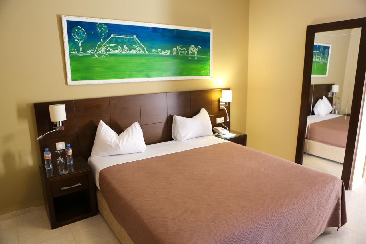Hotel Mauricenter Nawakszut Zewnętrze zdjęcie
