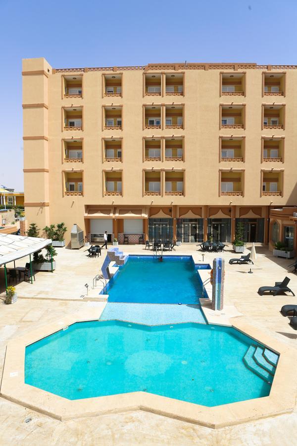 Hotel Mauricenter Nawakszut Zewnętrze zdjęcie